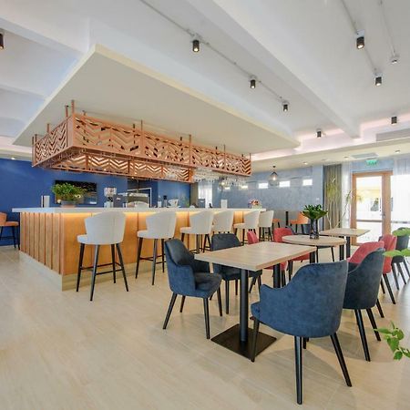 Hotel Piccadilly ママイア エクステリア 写真